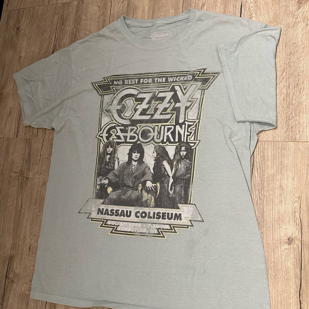 Vintage Blue Graphic T-Shirt